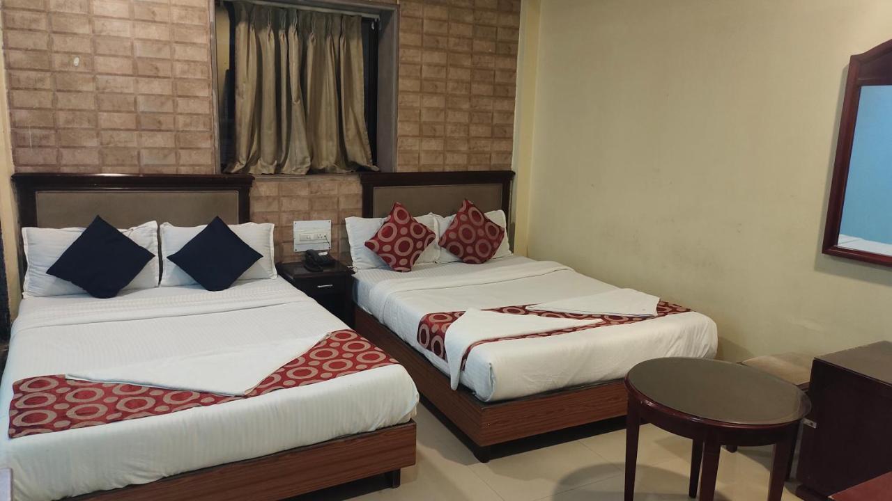 Hotel Gold Coast Mumbai Exterior photo