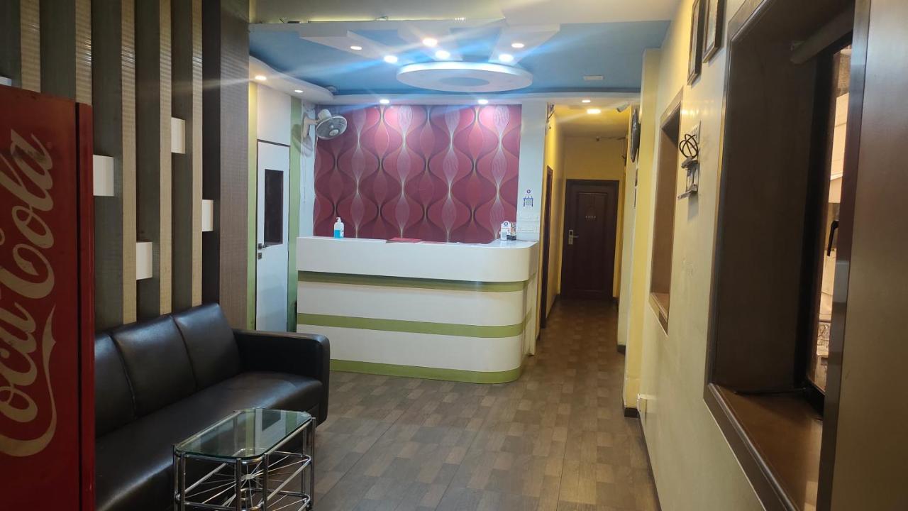 Hotel Gold Coast Mumbai Exterior photo